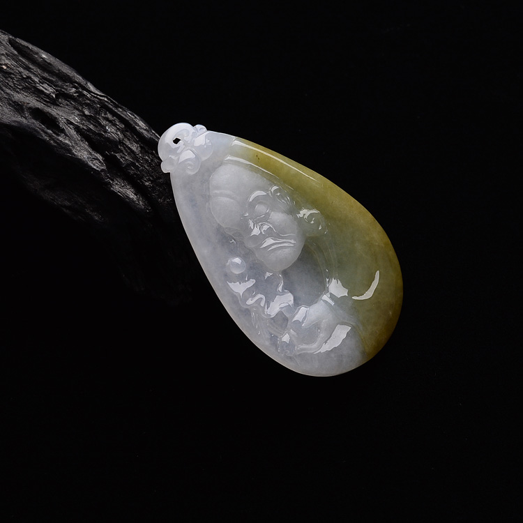 (超值推荐)糯冰种淡黄翡罗汉挂件