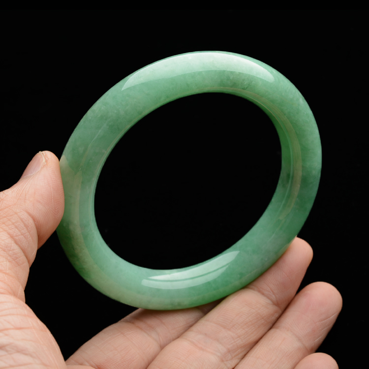 (超值推荐)糯冰种豆色圆条手镯(58mm)