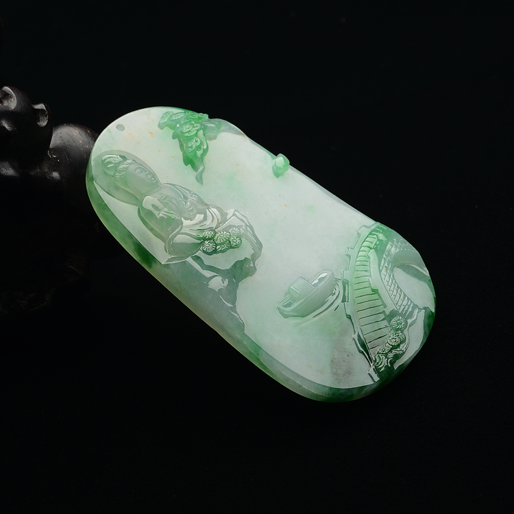 (超值推荐)糯冰种飘翠慈视众生挂件