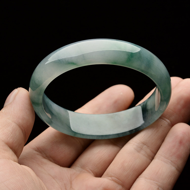 （超值推荐）冰种飘花贵妃镯（48.3-53.7mm）