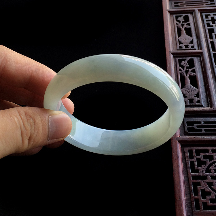 （超值推荐）糯冰种晴水紫罗兰手镯（60mm）