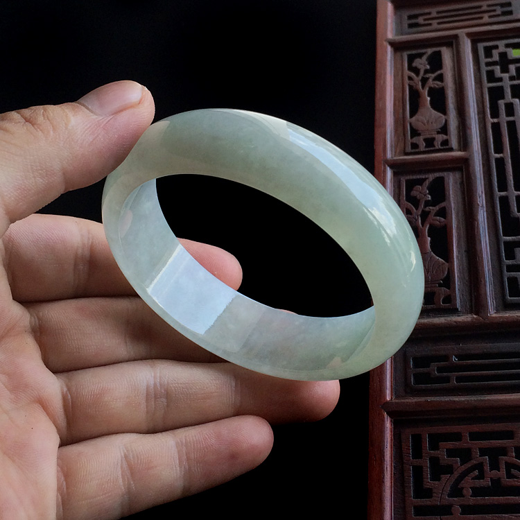 (超值推荐)糯冰种晴水手镯(59mm)