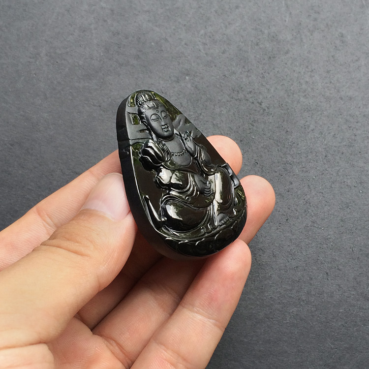 冰种墨翠大势至菩萨挂件