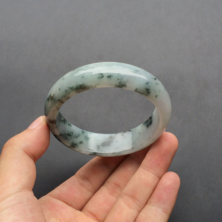 （超值推荐）糯冰种飘花手镯（58.3mm）