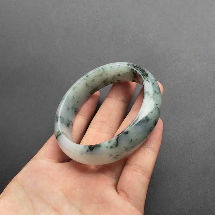 （超值推荐）糯冰种飘花手镯（58.3mm）