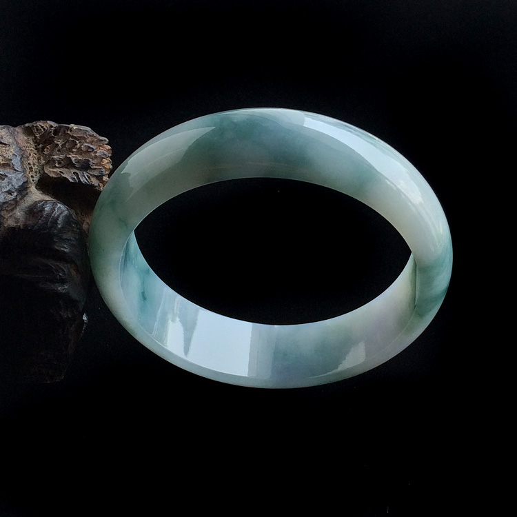 (超值推荐)糯冰种飘花手镯(58.7mm)