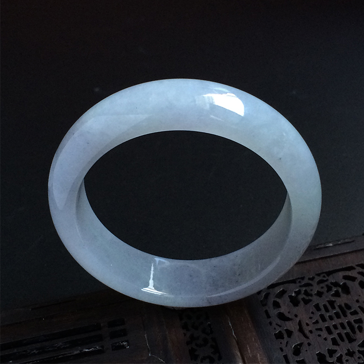 糯冰种淡紫罗兰手镯（57.2mm）