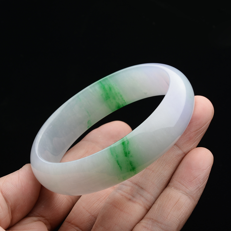 (超值推荐)糯冰种春带彩贵妃镯(57.2mm-49mm)
