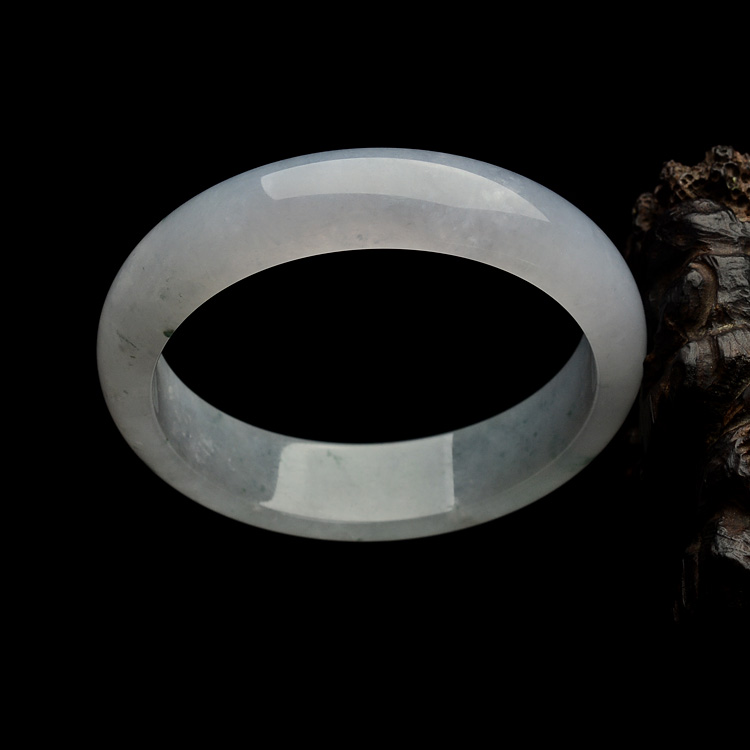 (超值推荐)糯冰种飘花手镯(57.7mm)