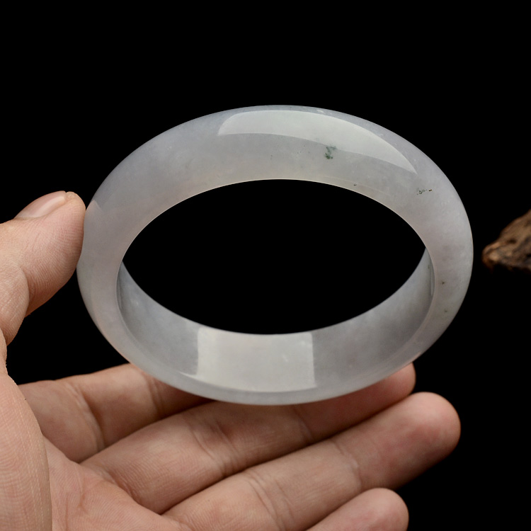 (超值推荐)糯冰种晴水略飘花手镯(59.2mm)