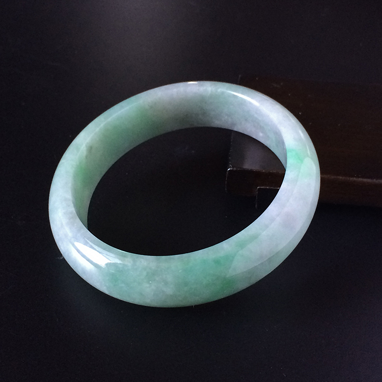 糯冰种飘翠手镯（60.1mm）