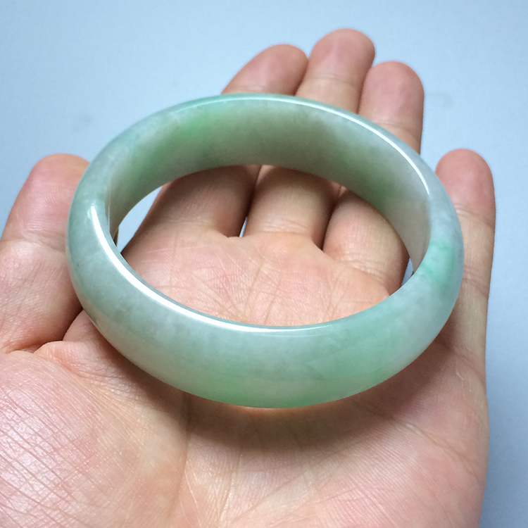 糯冰种飘翠手镯（59mm）