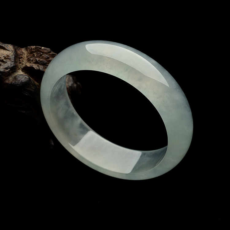 (超值推荐)冰种晴水手镯(57.1mm)