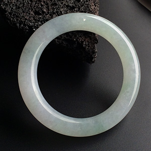 (超值推荐)糯冰种淡晴水带紫罗兰圆条手镯(58.2mm)
