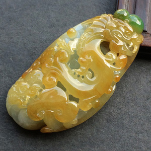 （超值推荐）糯冰种褐黄翡飘花龙行如意挂件