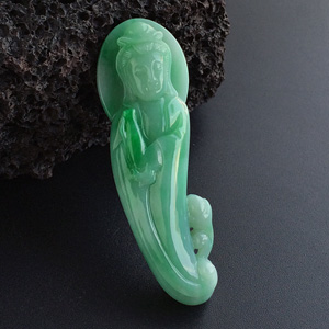 (超值推荐)糯冰种飘翠观音挂件