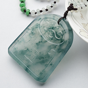 (超值推荐)冰玻种飘花福寿平安挂件（大师出品）