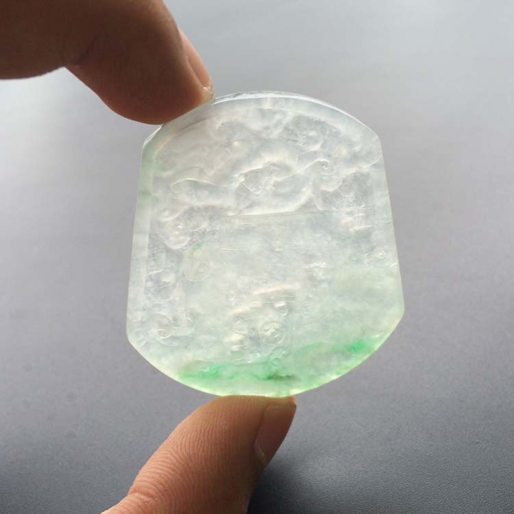 (超值推荐)冰种飘翠龙牌挂件(一对)