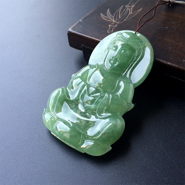 冰种晴水观音挂件