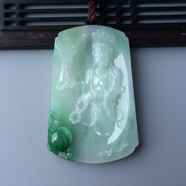 （超值推荐）糯冰种晴水飘翠观音挂件