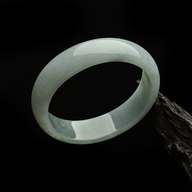 (超值推荐)糯冰种晴水飘花手镯(51.3-56.8mm)