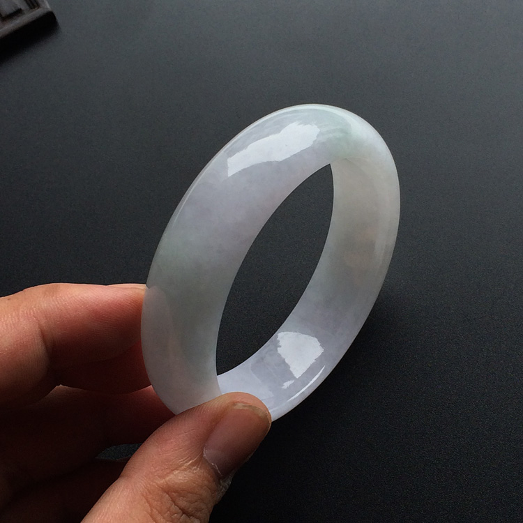 (超值推荐)糯冰种淡紫罗兰手镯(56.2mm)