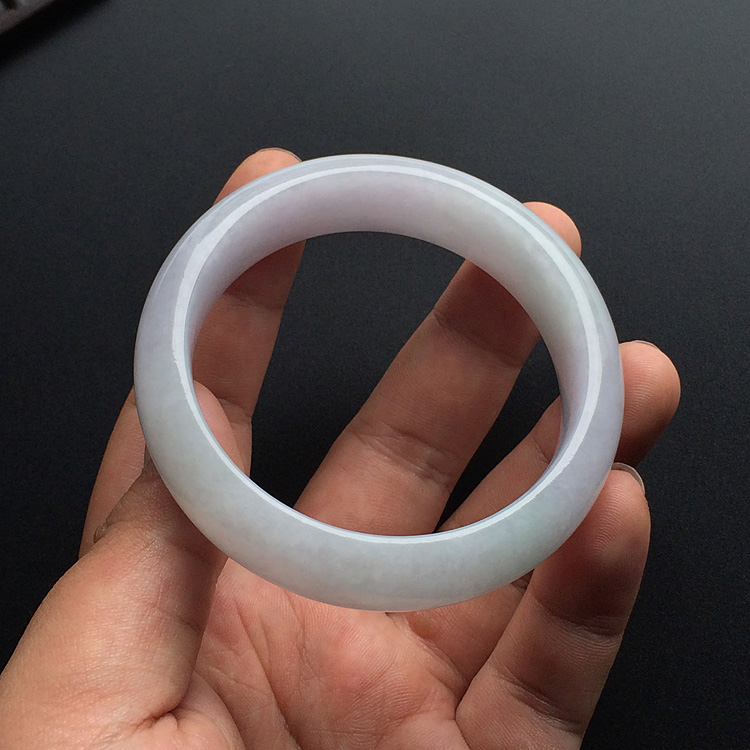 (超值推荐)糯冰种淡紫罗兰手镯(56.2mm)