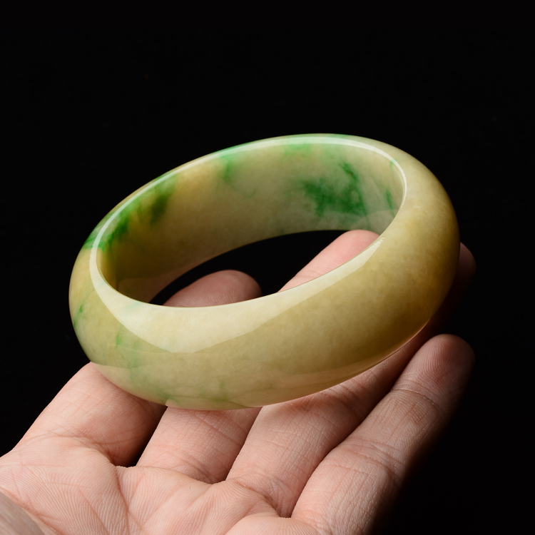 (超值推荐)糯冰种黄加绿手镯(59.2mm)