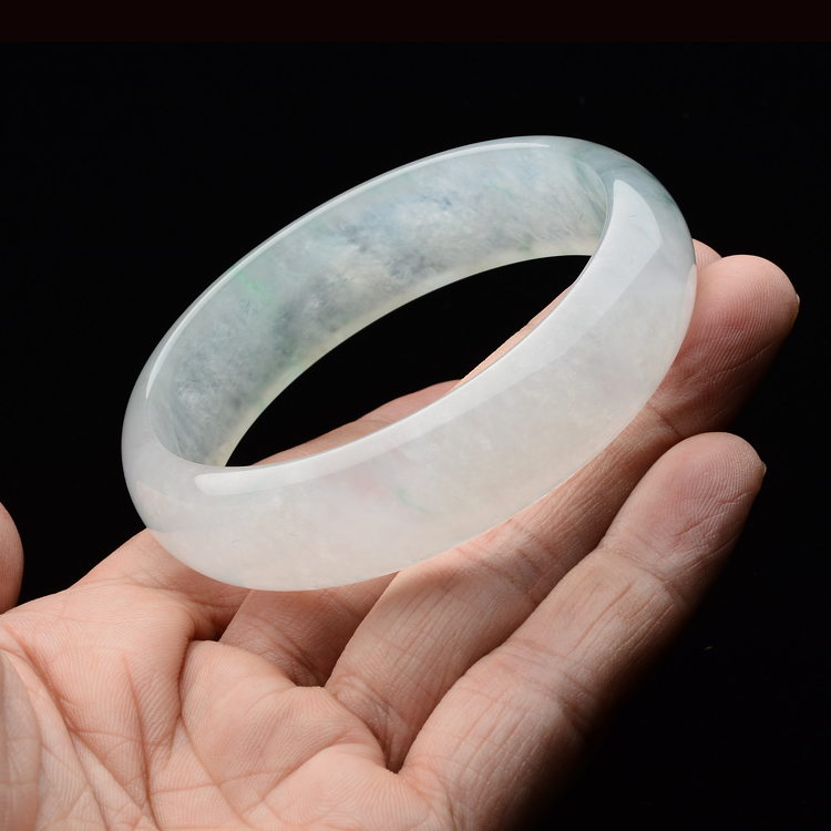 (超值推荐)冰种略飘花手镯(58mm)