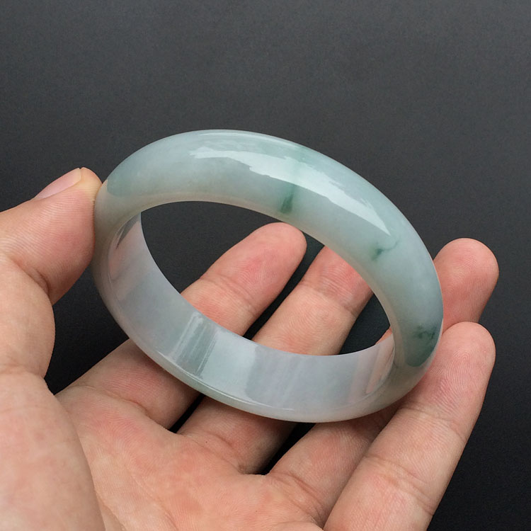 糯冰种飘花手镯(57.4mm)