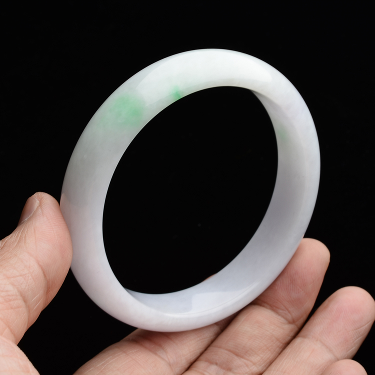 (超值推荐)糯冰种白底青手镯(58.6mm)