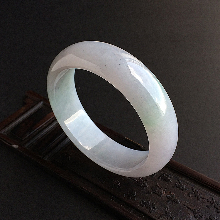 糯冰种淡紫罗兰手镯（57mm）