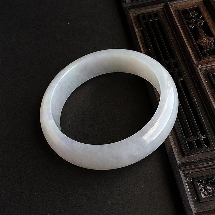糯冰种晴水手镯（58.2mm）