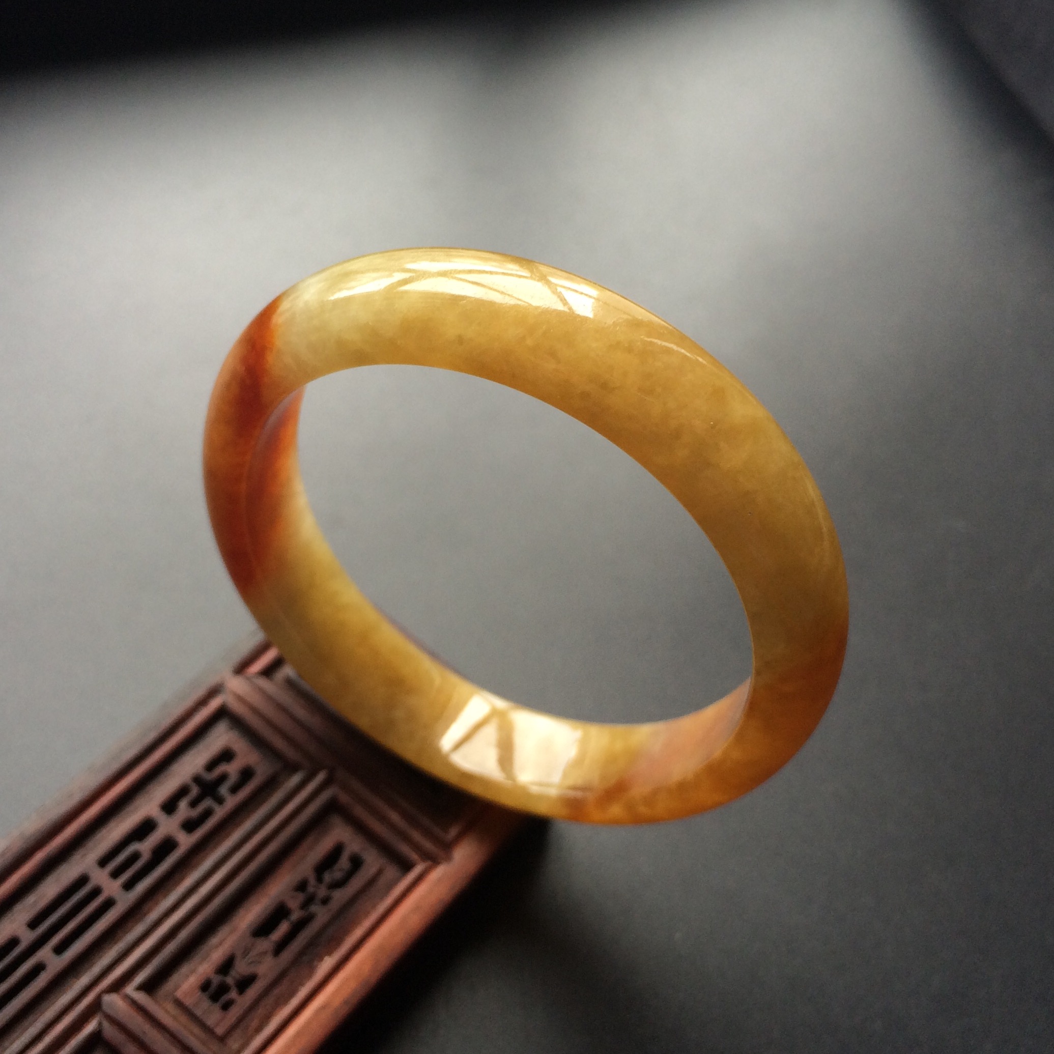 (超值推荐)糯冰种褐黄翡贵妃镯(51.5mm-46mm)