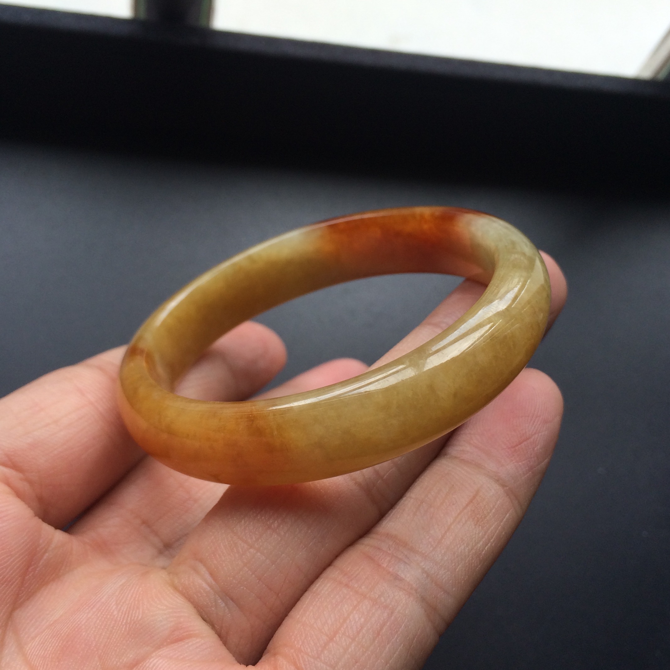 (超值推荐)糯冰种褐黄翡贵妃镯(51.5mm-46mm)