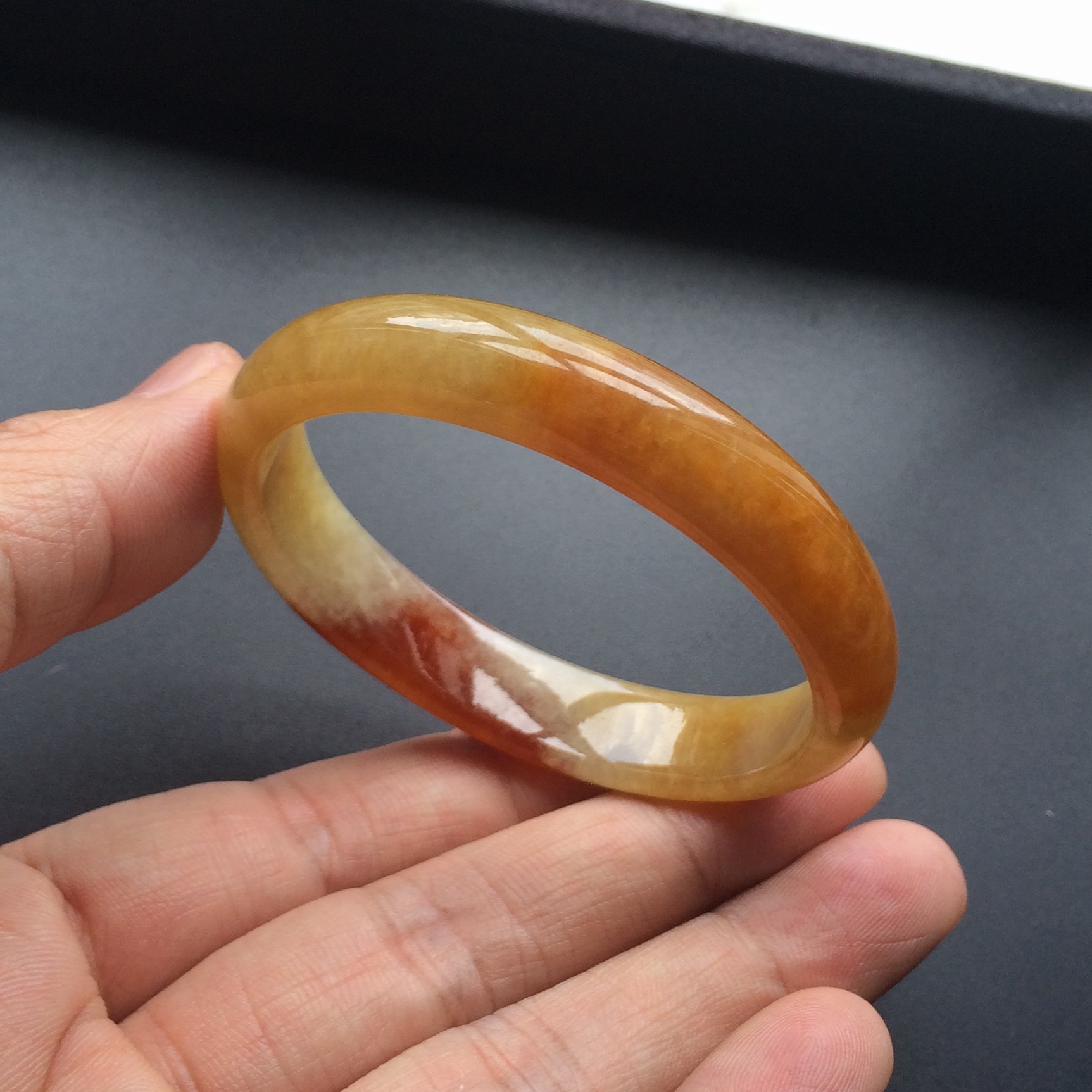 (超值推荐)糯冰种褐黄翡贵妃镯(51.5mm-46mm)