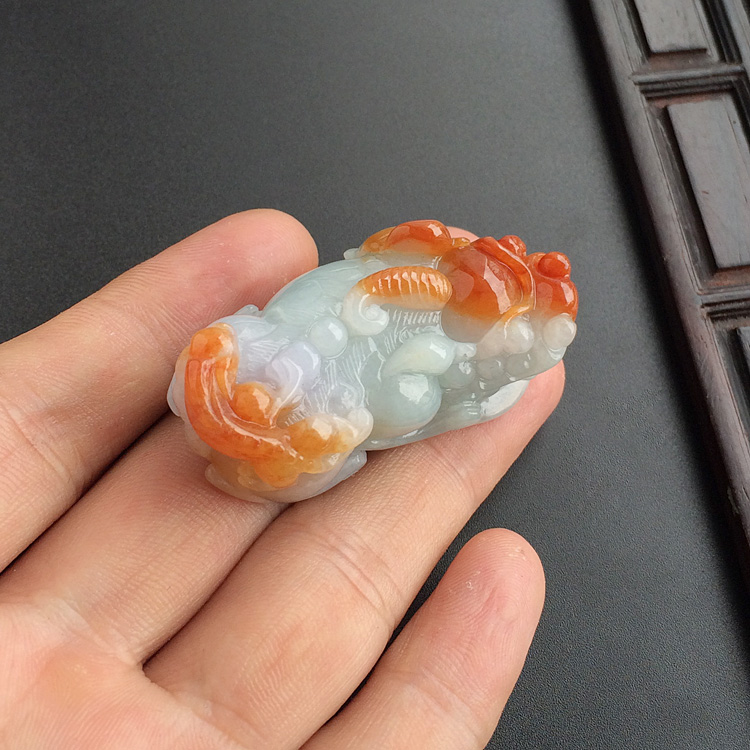 糯冰种晴水黄翡带紫罗兰貔貅挂件