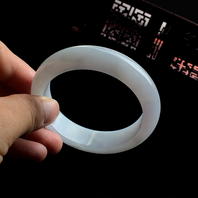 糯冰种淡紫罗兰手镯(56.3mm)
