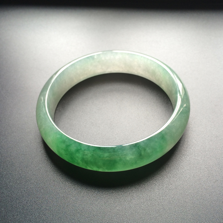 (超值推荐)冰种晴水飘翠手镯(60mm)