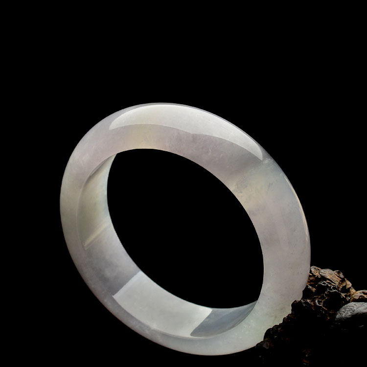 （超值推荐）糯冰种淡紫罗兰手镯（57mm）