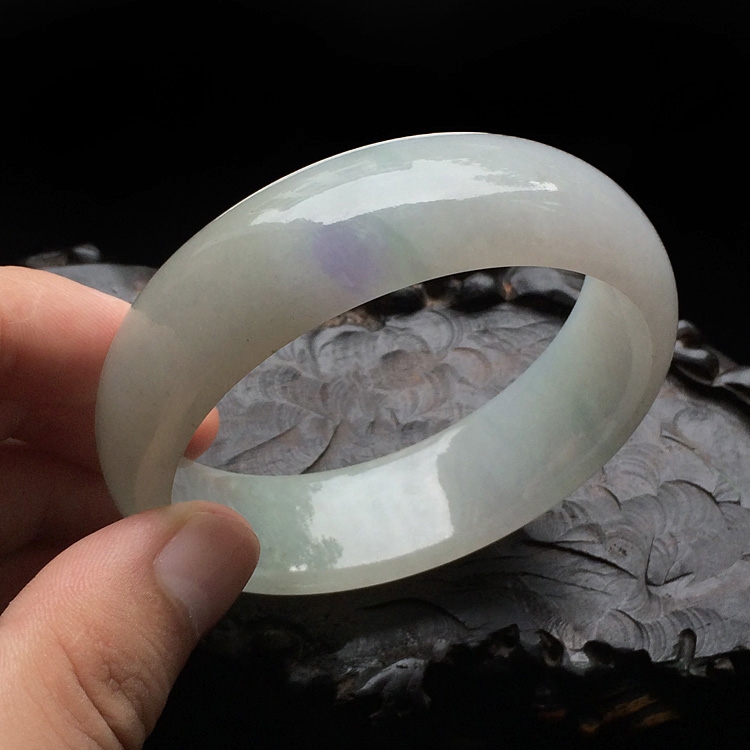 (超值推荐)糯冰种晴水带紫罗兰手镯(58.2mm)