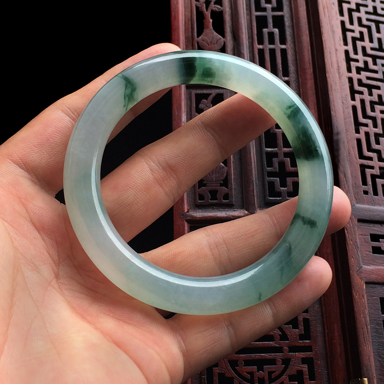 (超值推荐)糯冰种飘花圆条手镯(一对，57.8mm-57.7mm)