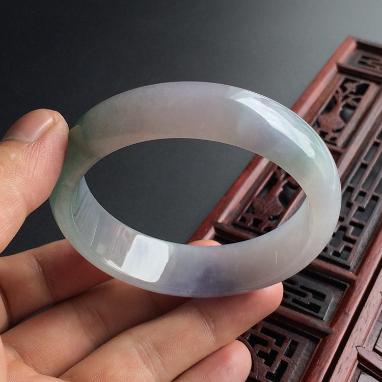 (超值推荐)糯冰种紫罗兰飘花手镯(58mm)