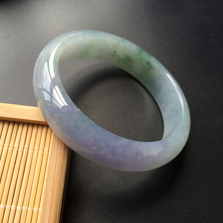 (超值推荐)糯冰种紫罗兰飘花手镯(60.2mm)