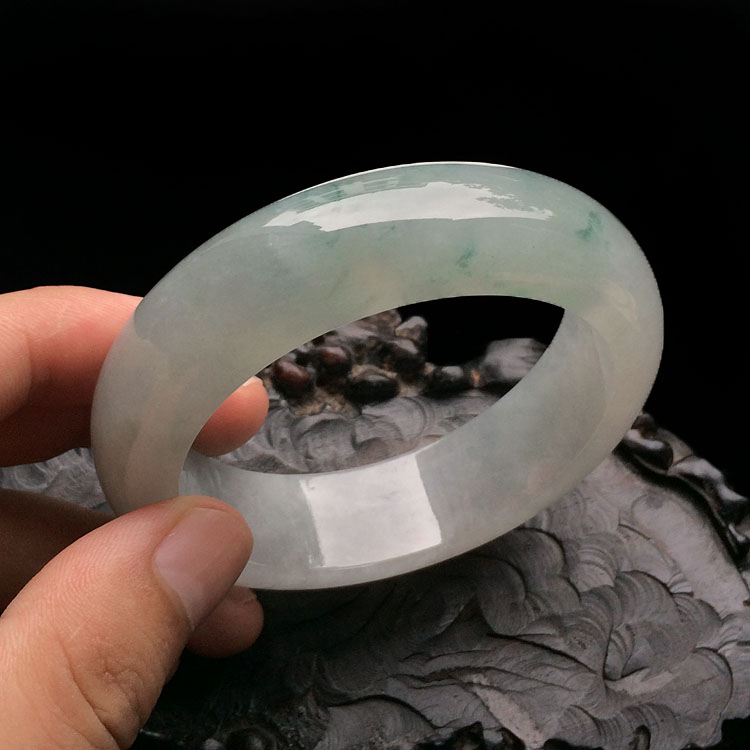 (超值推荐)糯冰种飘花手镯(57.6mm)