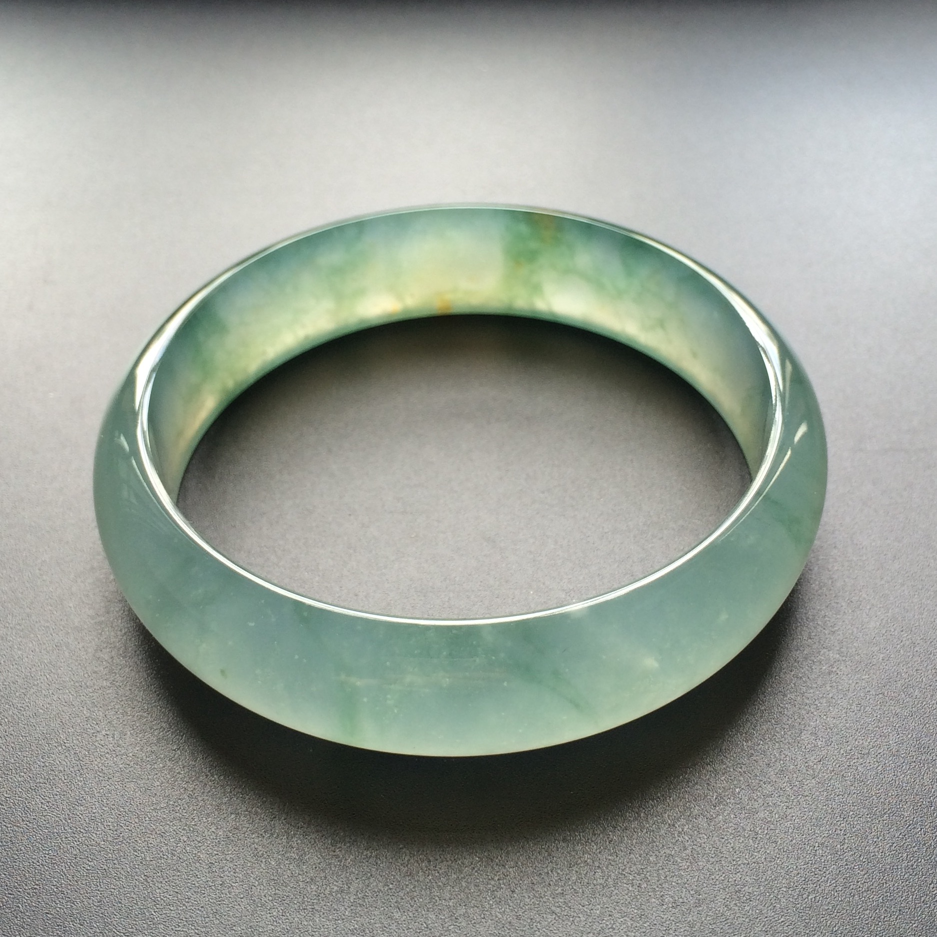 (超值推荐)冰种飘花手镯(58mm)