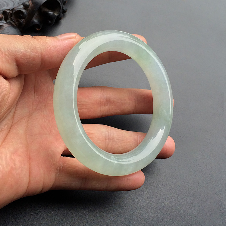 糯冰种晴水圆条手镯(56.6mm)