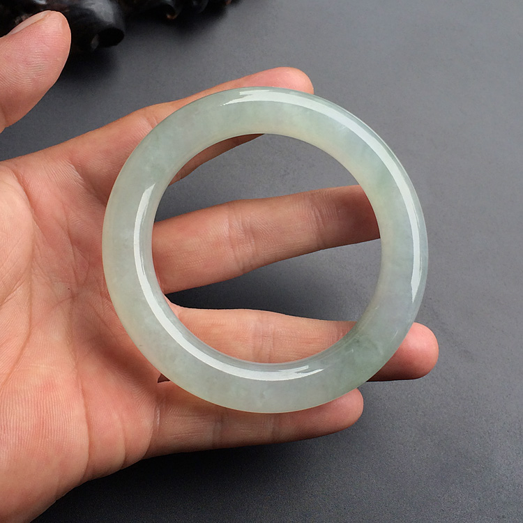 糯冰种晴水圆条手镯(56.6mm)