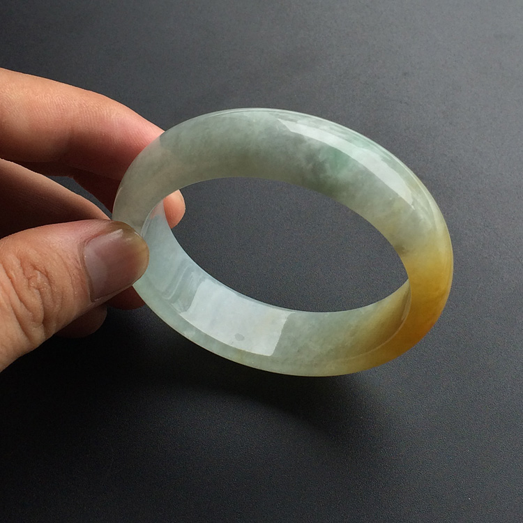 糯冰种黄翡手镯(55.1mm)