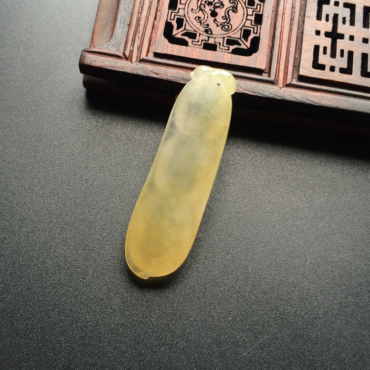 (超值推荐)糯冰种黄翡福豆挂件